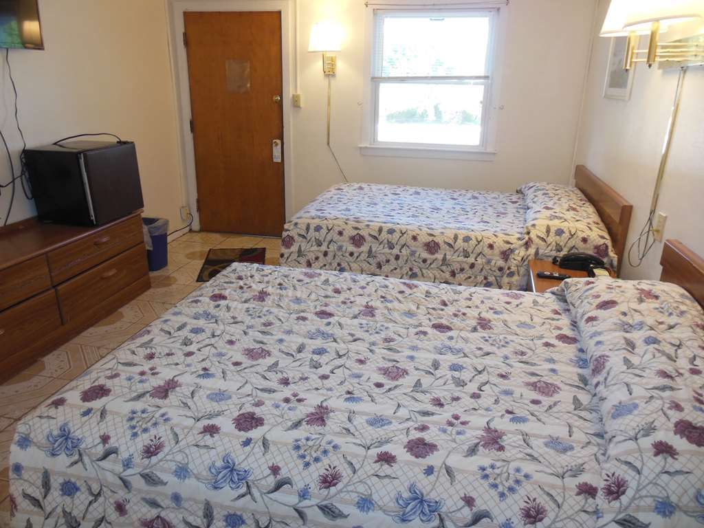 The Coast Motel Westerly Room photo