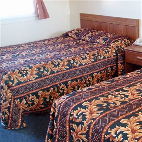 The Coast Motel Westerly Room photo
